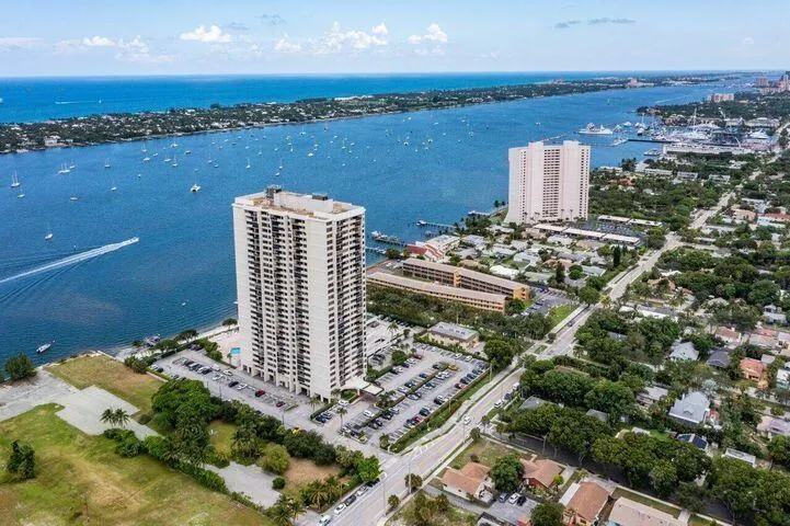 5600 N Flagler Drive, #Ph 108