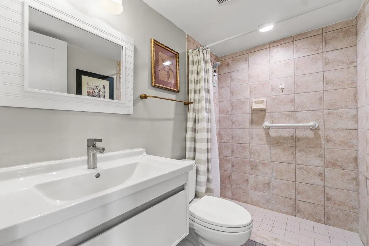 5600 N Flagler Drive, #Ph 108