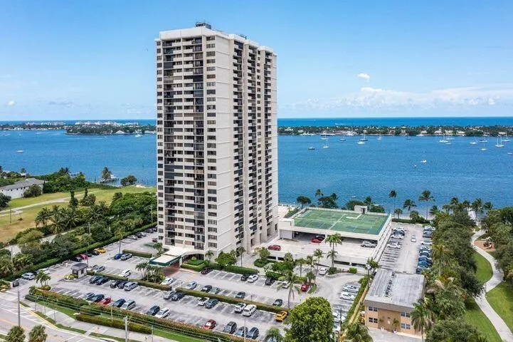 5600 N Flagler Drive, #Ph 108