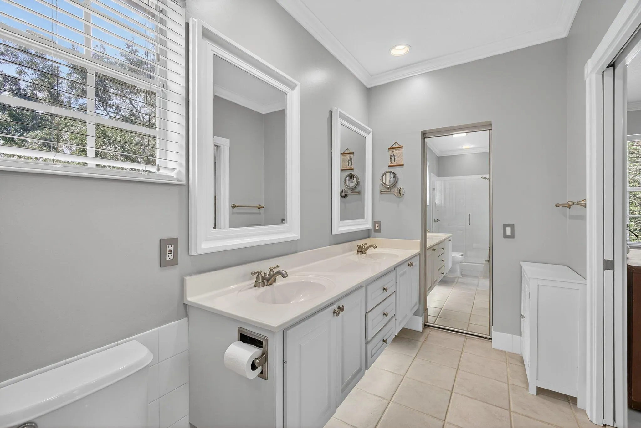 246 Iris Drive
