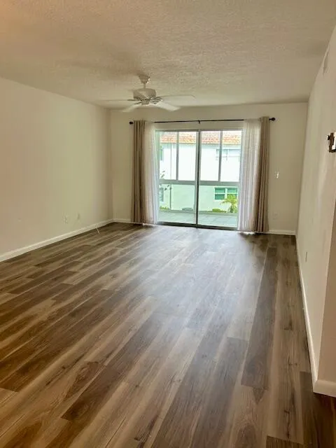 2950 SE Ocean Boulevard, #14-5
