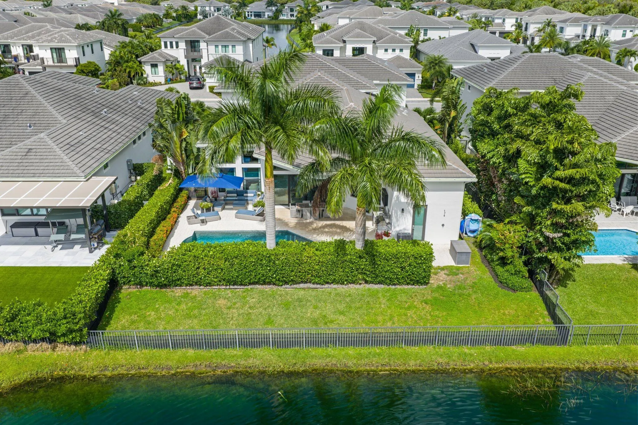2530 NW 71st Street