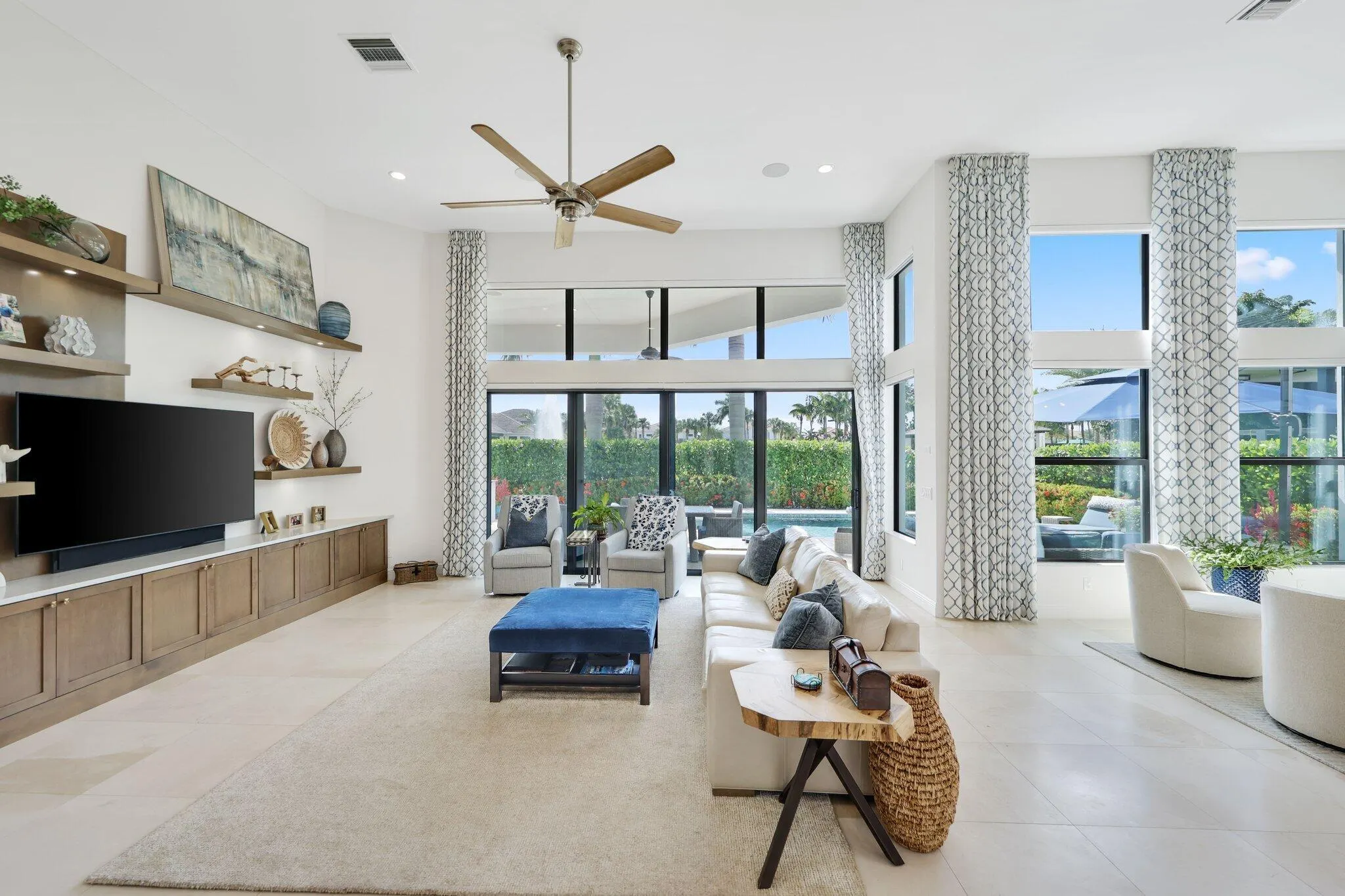 2530 NW 71st Street