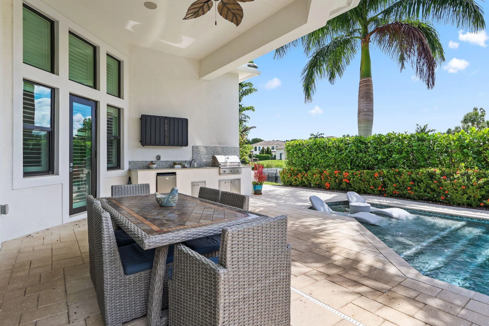 2530 NW 71st Street