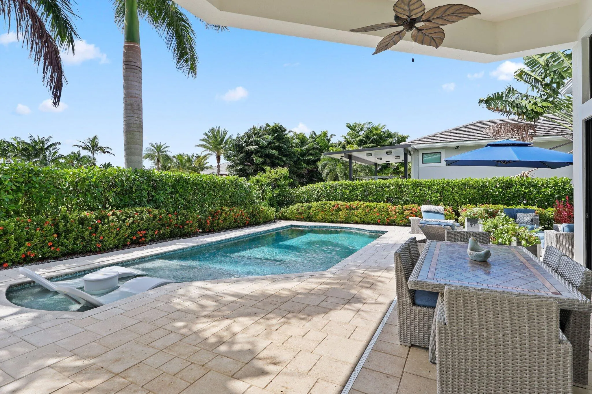 2530 NW 71st Street