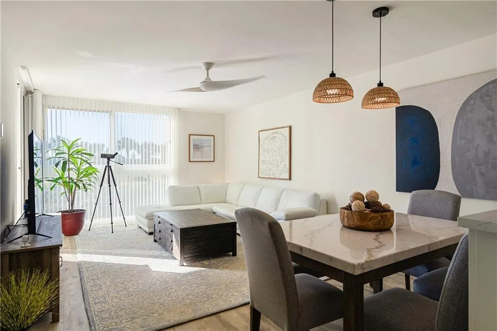 2700 N Highway A1a, #207