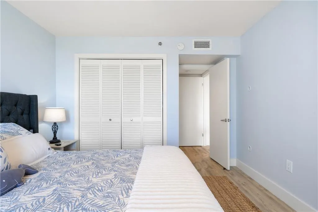 2700 N Highway A1a, #207