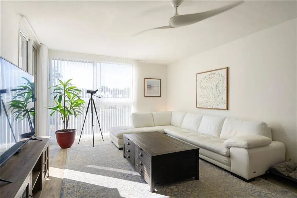 2700 N Highway A1a, #207