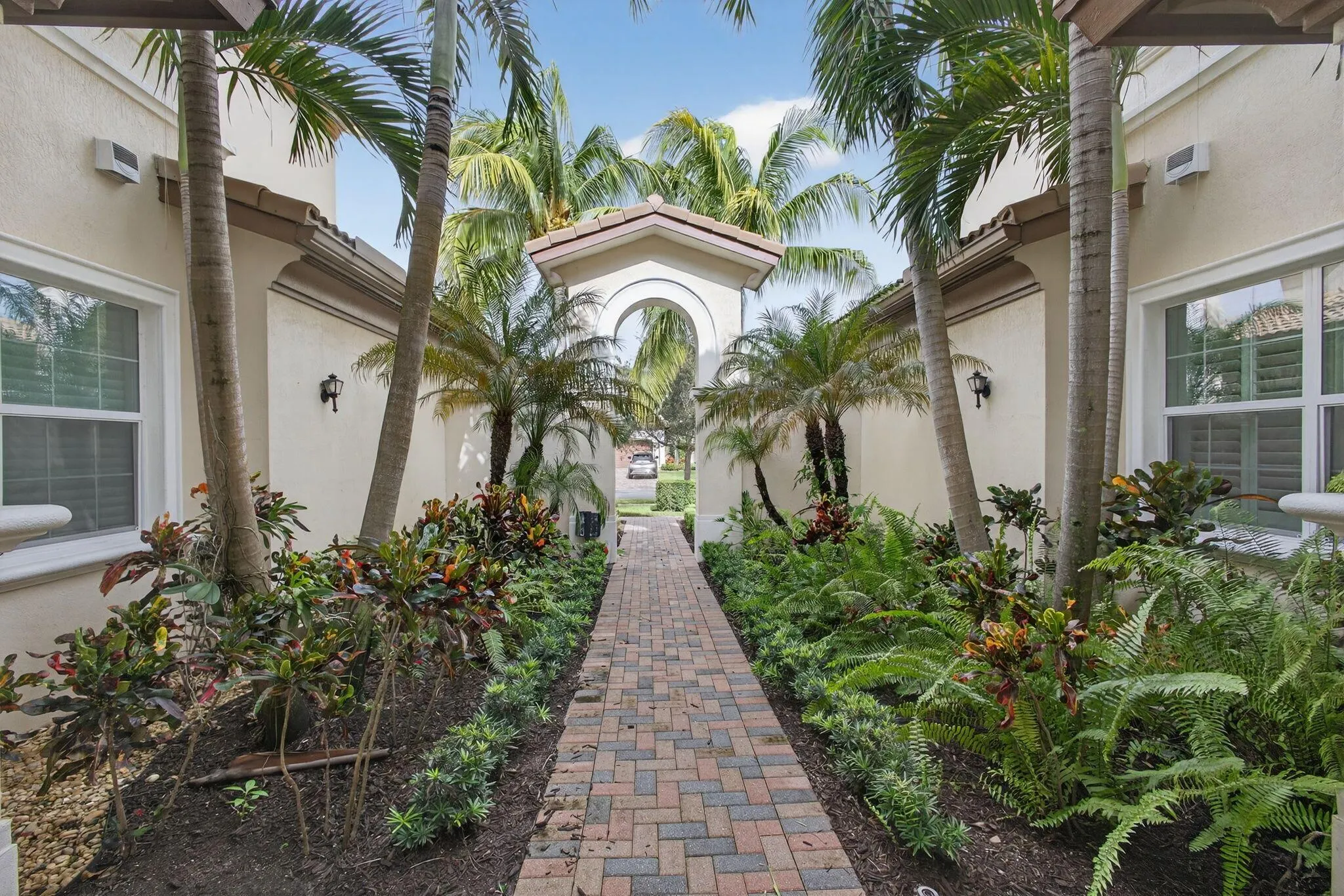 274 Tresana Boulevard, #128