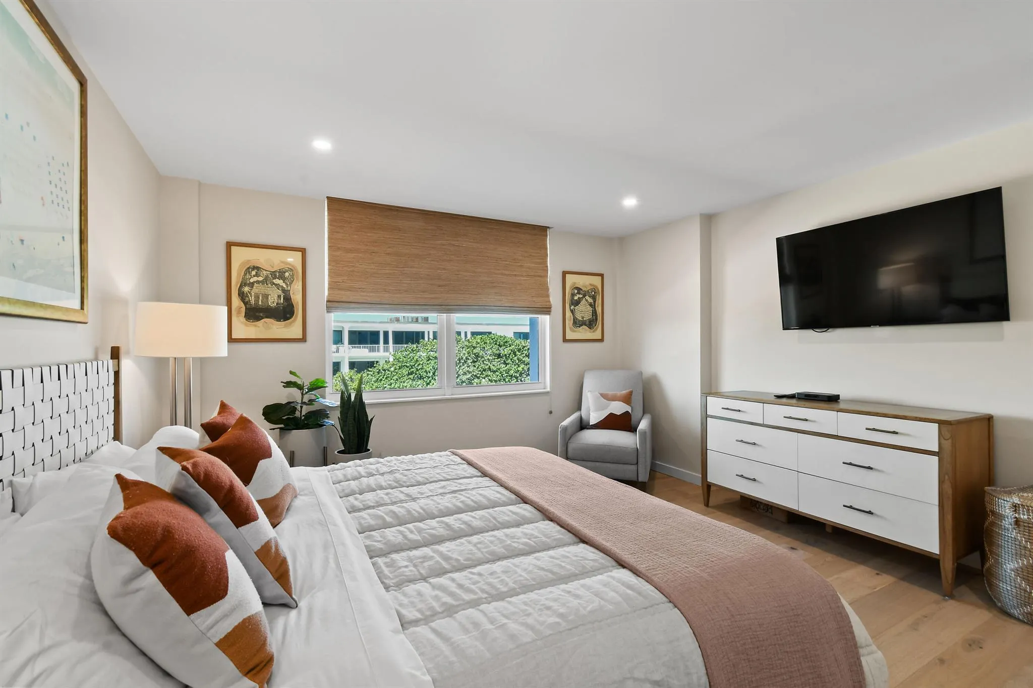 2295 S Ocean Boulevard, #424