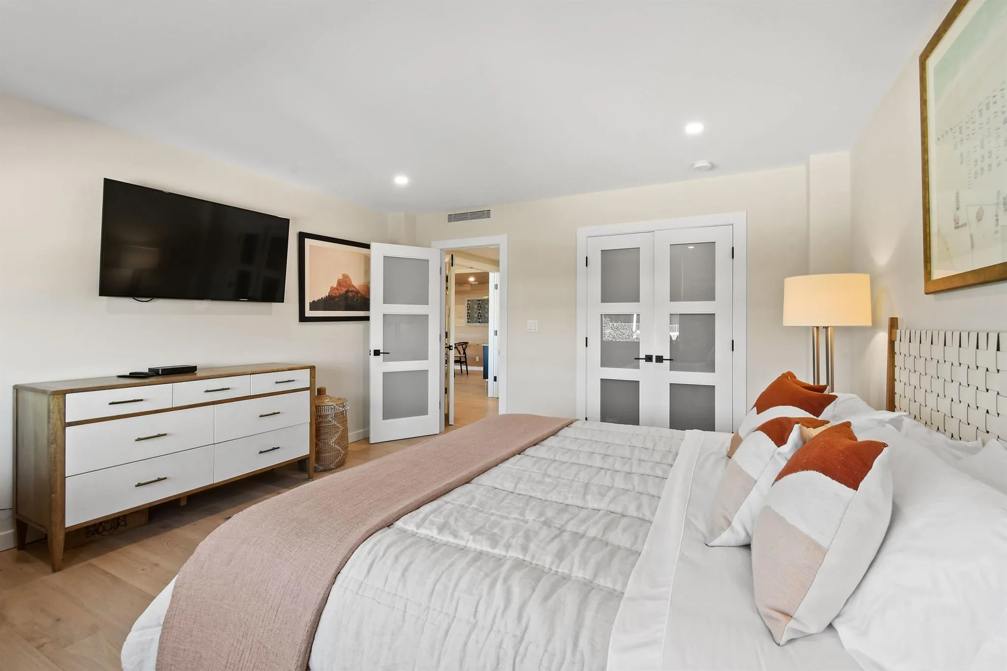 2295 S Ocean Boulevard, #424