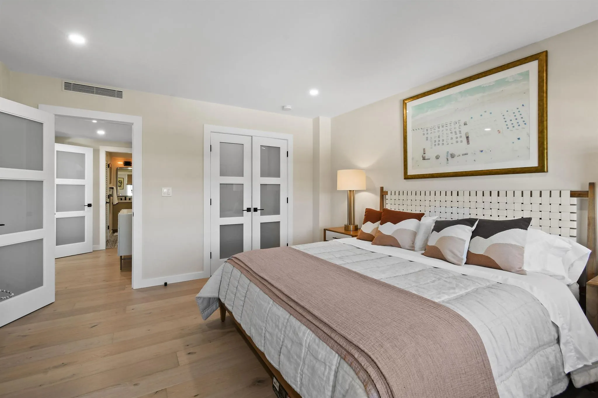 2295 S Ocean Boulevard, #424