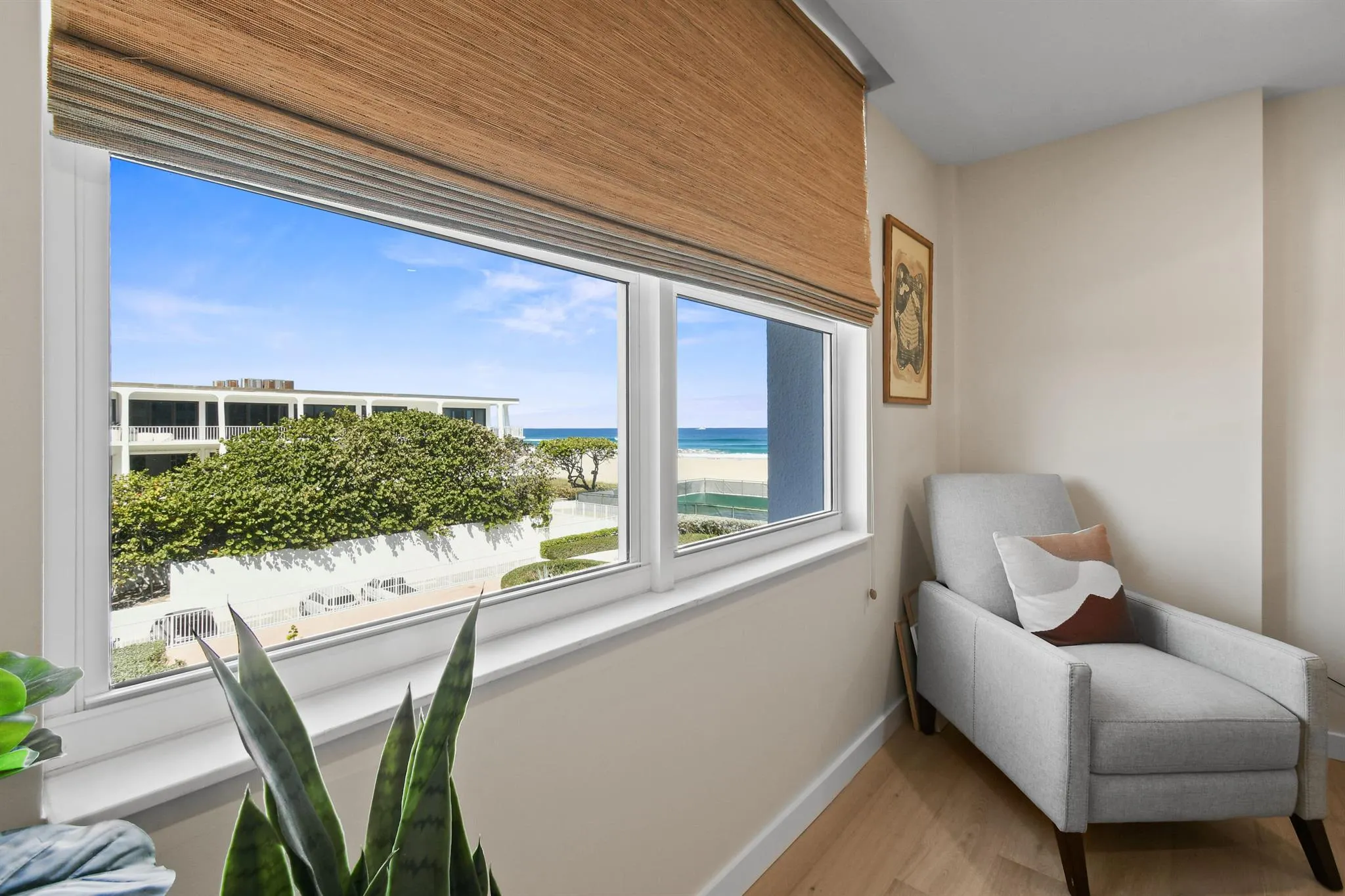 2295 S Ocean Boulevard, #424