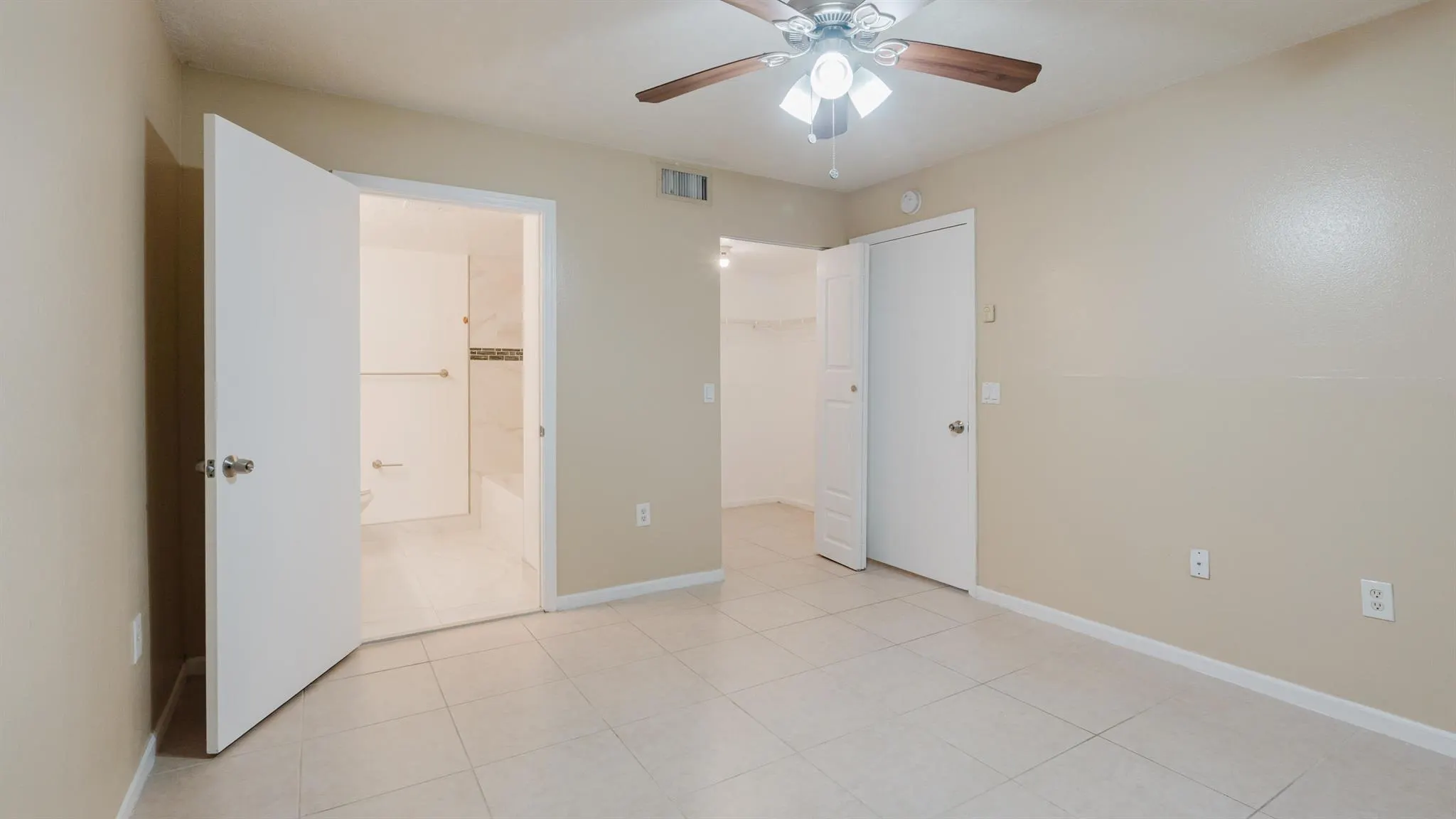 3760 N Jog Road, #101