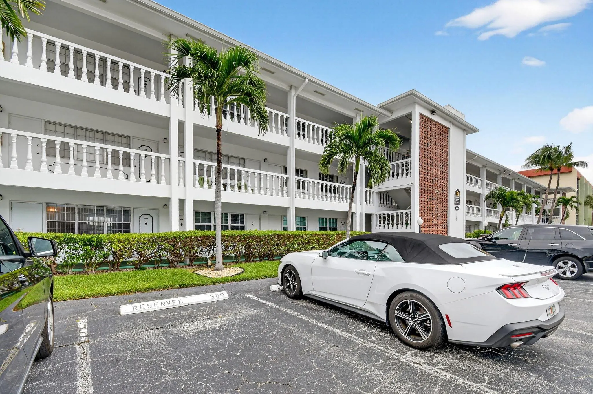 5203 NE 24 Terrace, #B-105