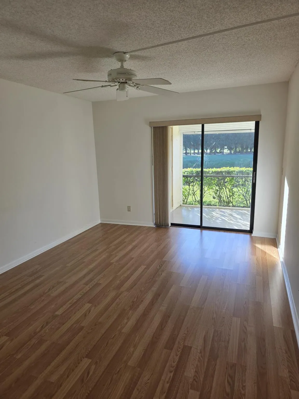 401 Pinecrest Circle, #A