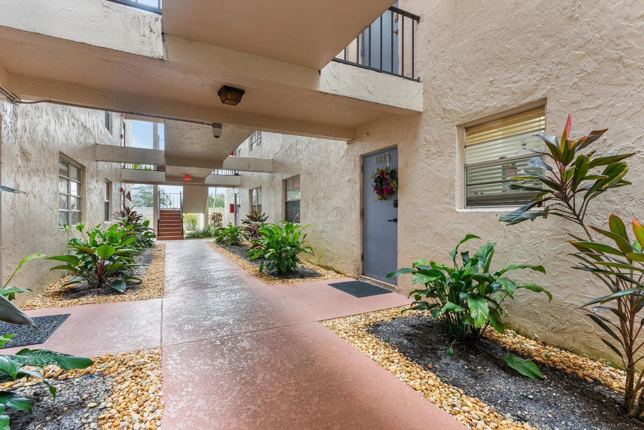 7500 NW 30th Place, #123