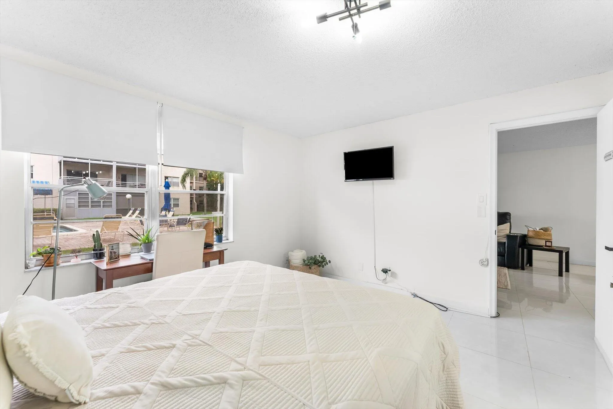 7500 NW 30th Place, #123