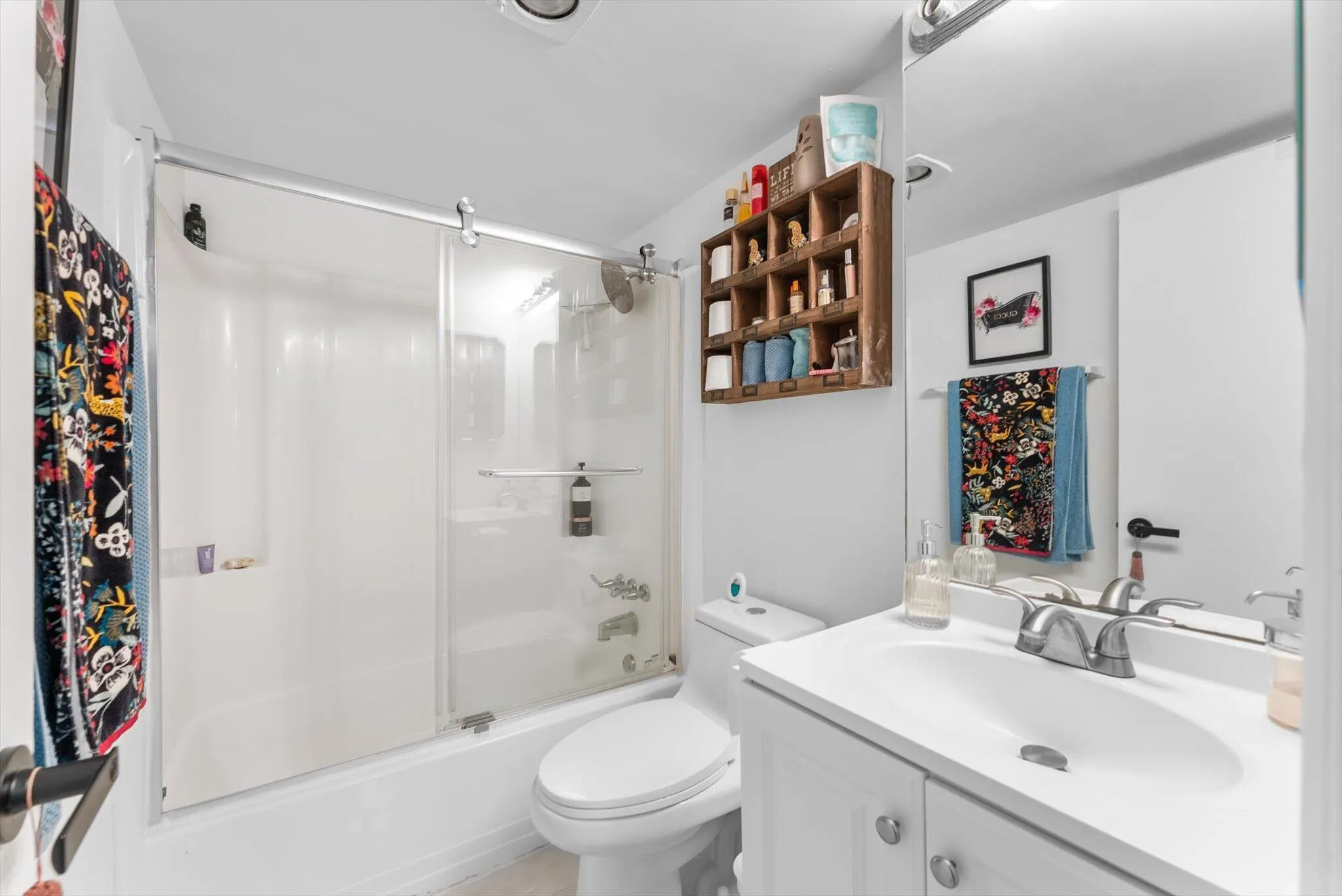 7500 NW 30th Place, #123