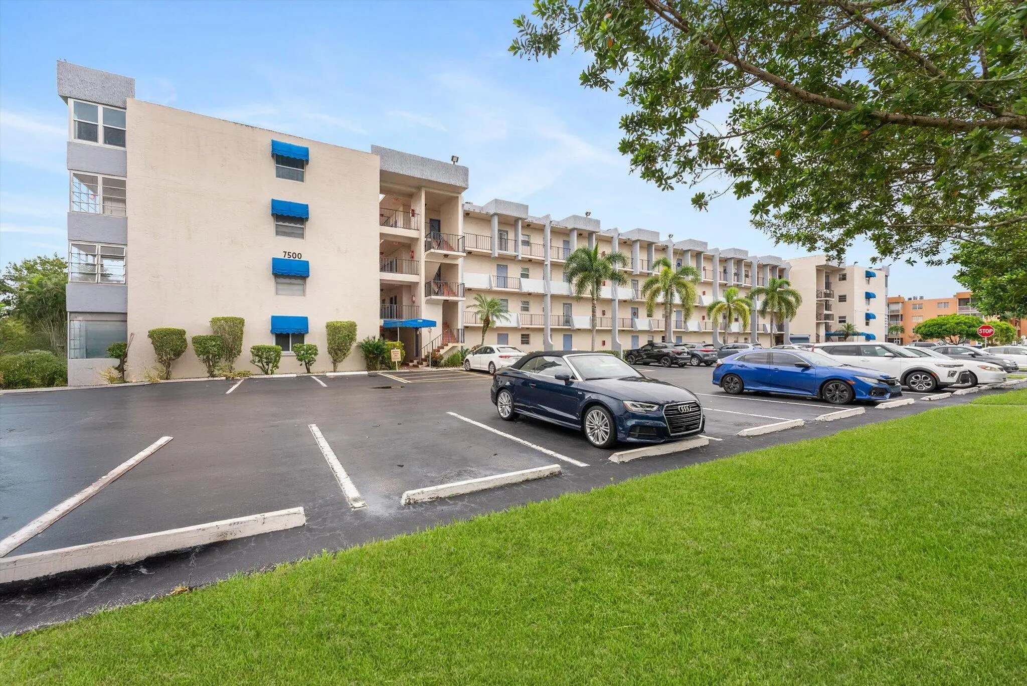 7500 NW 30th Place, #123