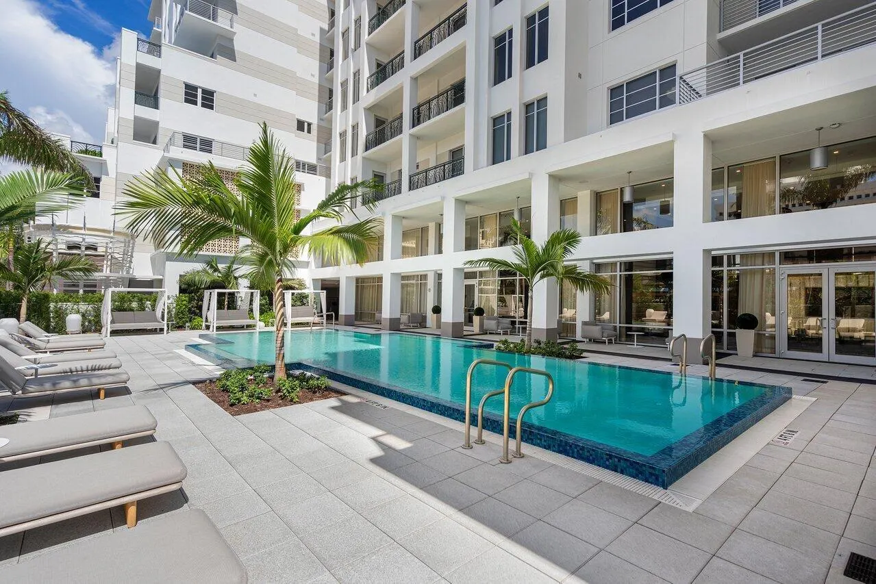 155 E Boca Raton Road, #820