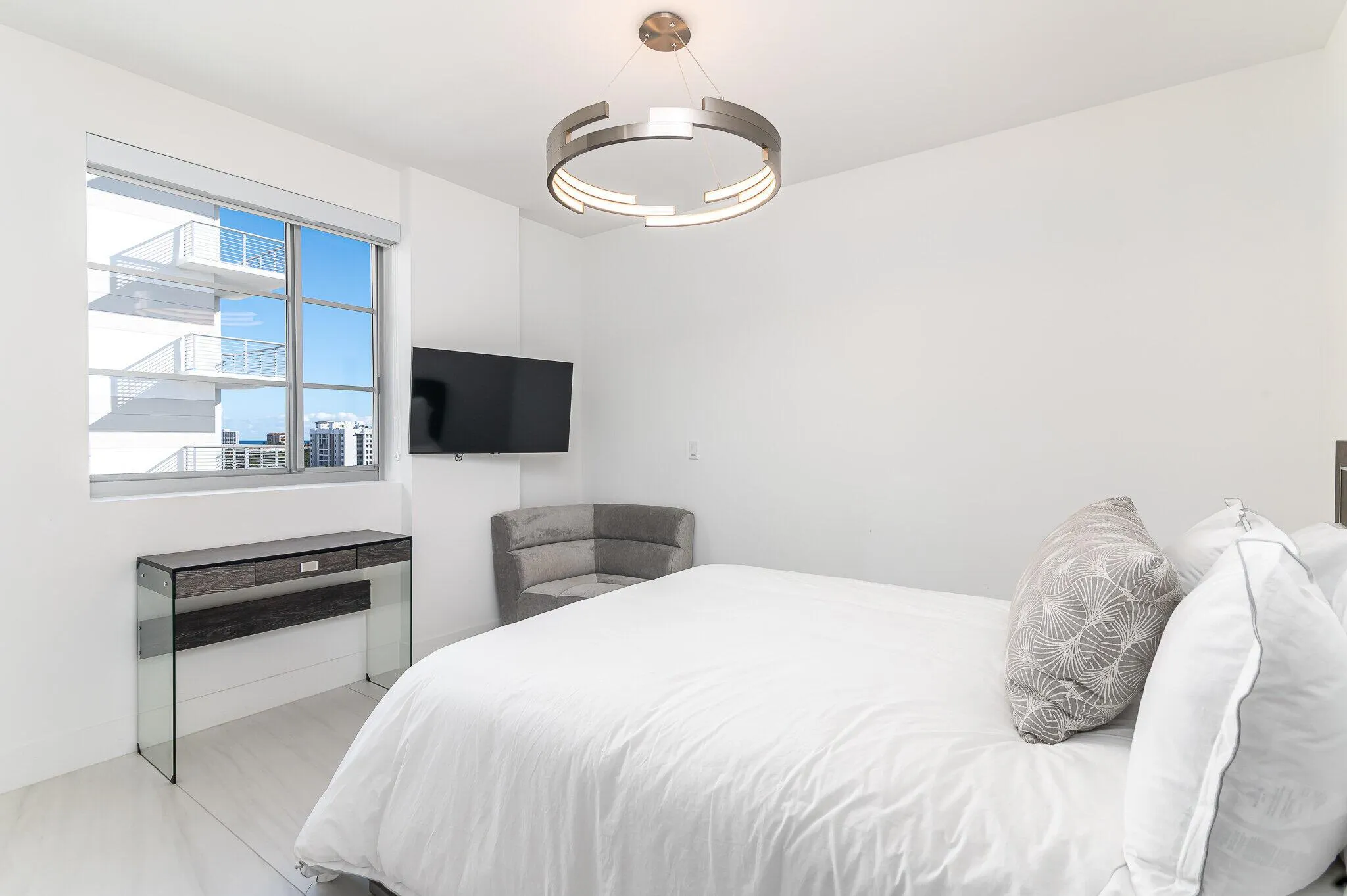 155 E Boca Raton Road, #820