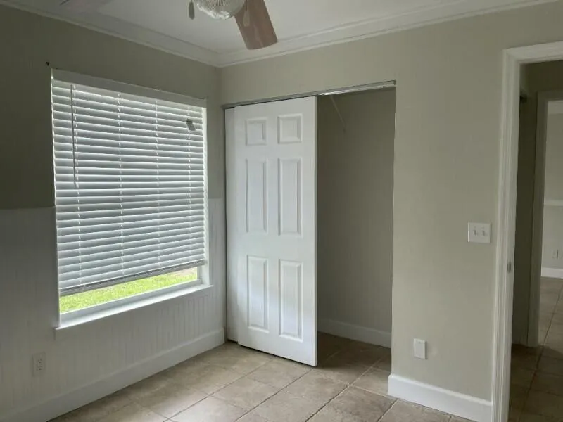 1550 17th Court SW