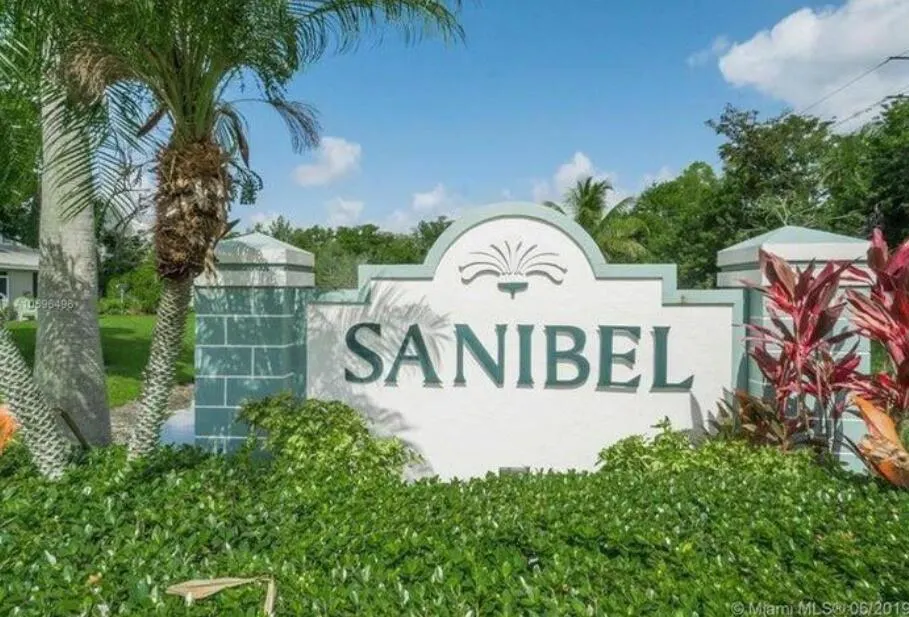 7823 Sanibel Drive