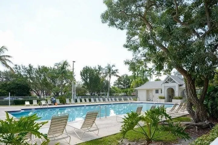 7823 Sanibel Drive