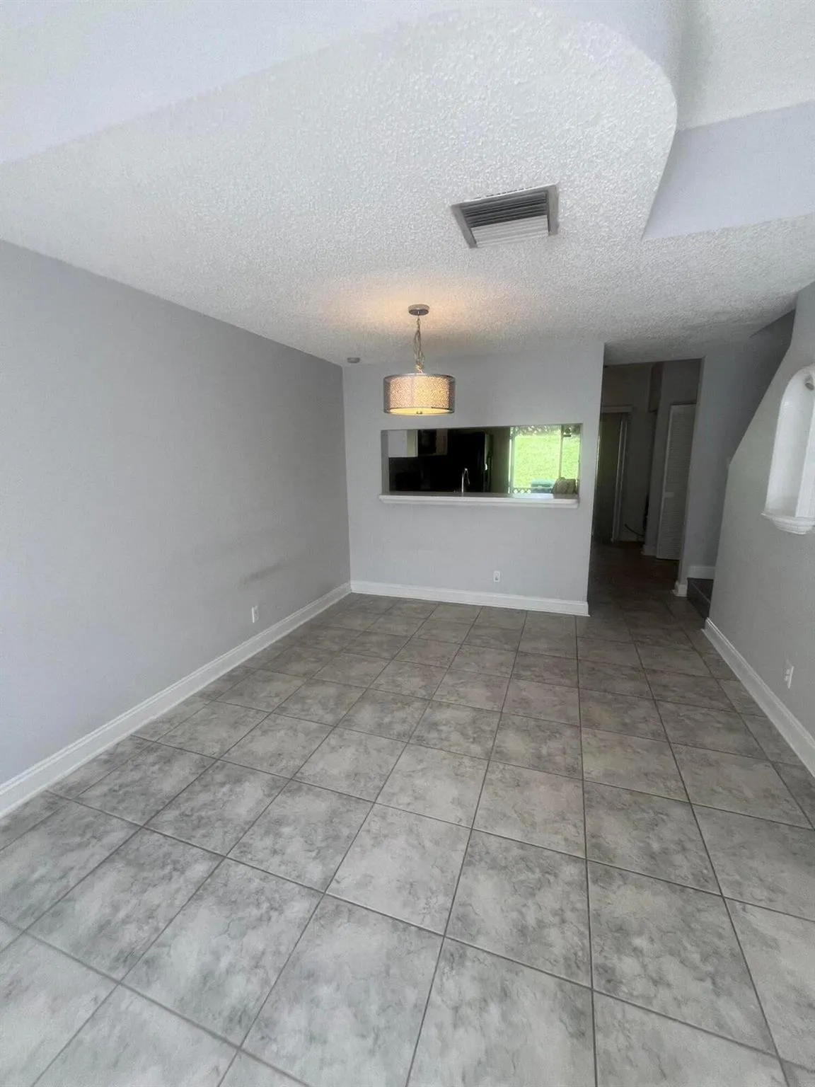7823 Sanibel Drive