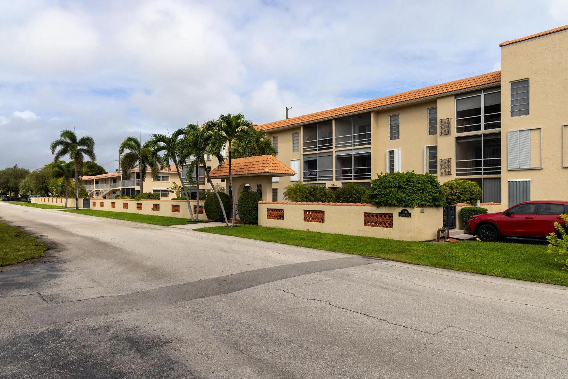 331 SW 8th Street, #3-F-E