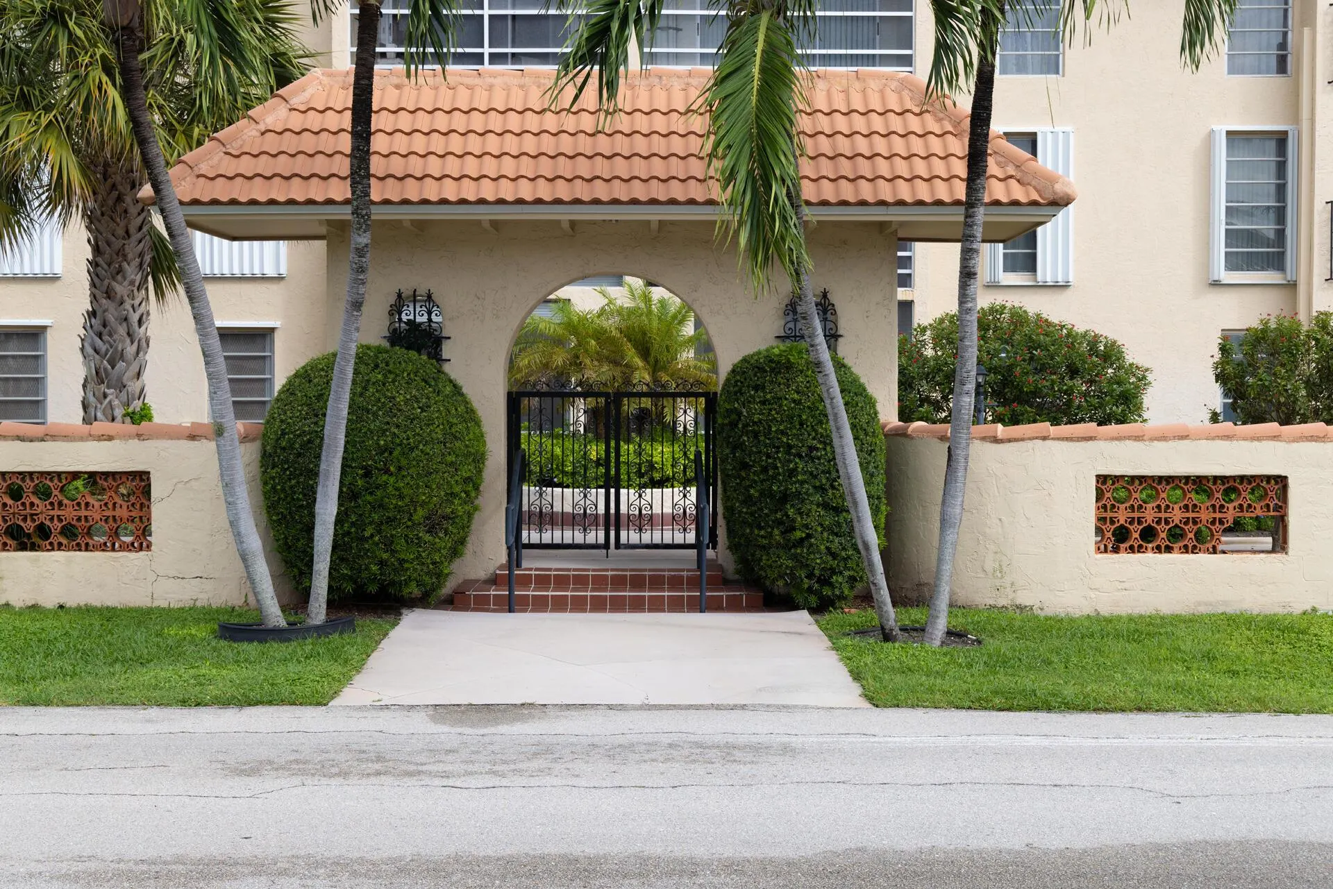 331 SW 8th Street, #3-F-E