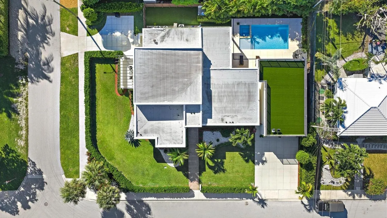 1801 N Lakeside Drive