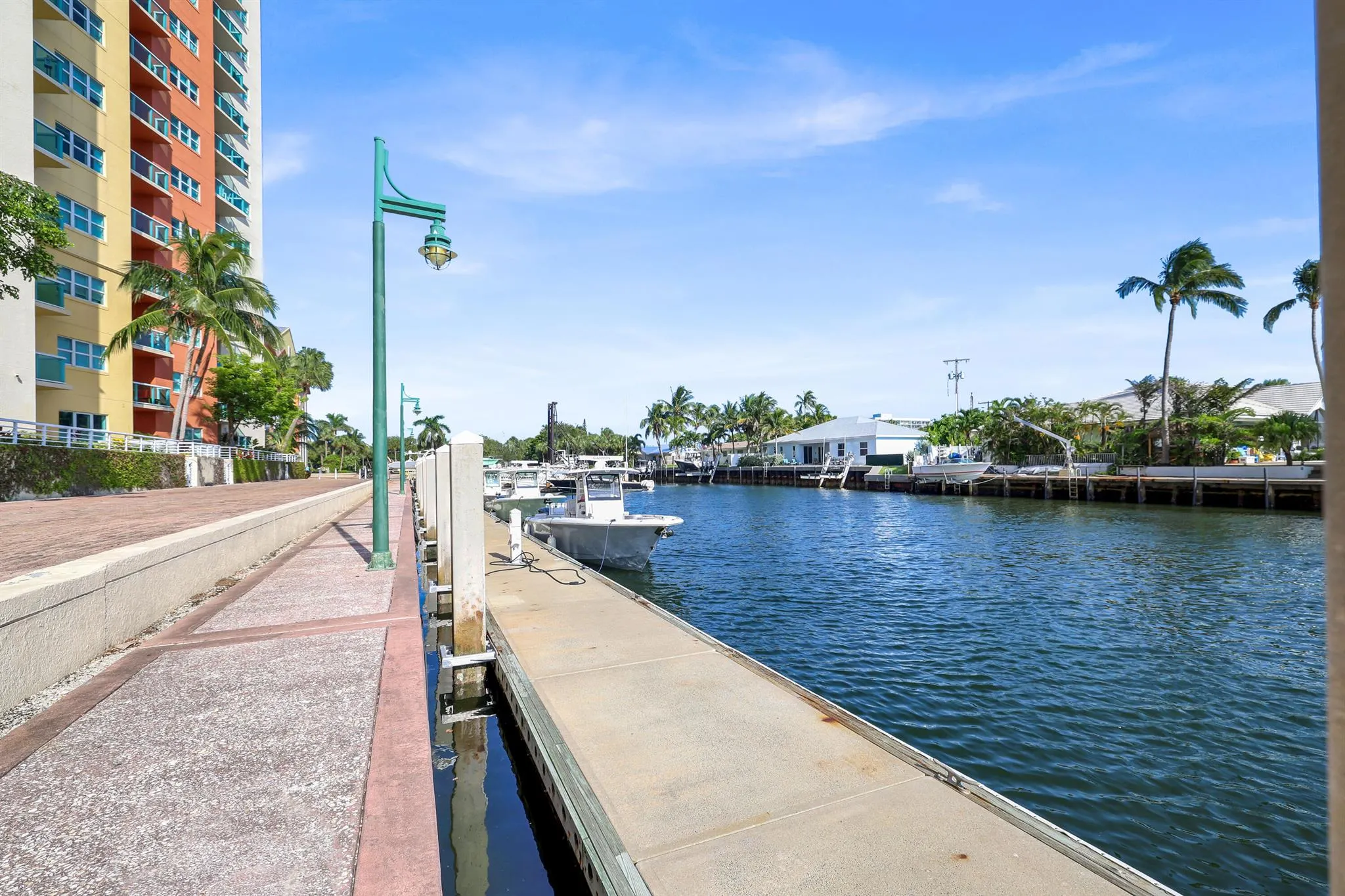 2640 Lake Shore Drive, #2008