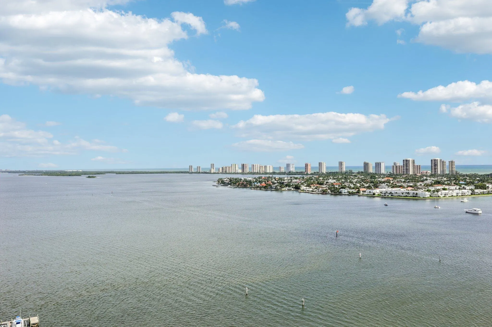 2640 Lake Shore Drive, #2008