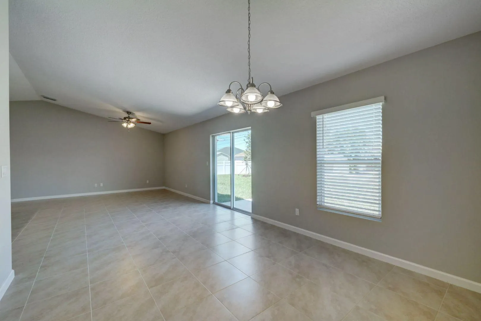131 SW Pisces Terrace