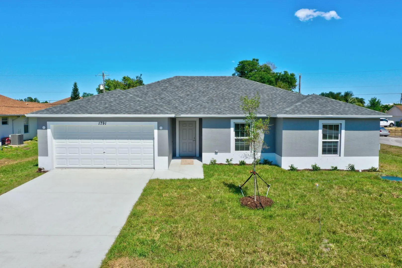 131 SW Pisces Terrace