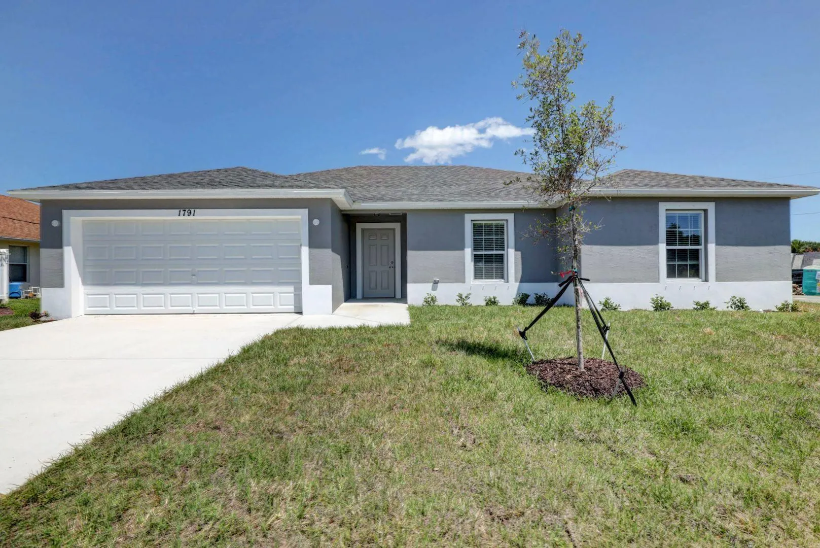 131 SW Pisces Terrace