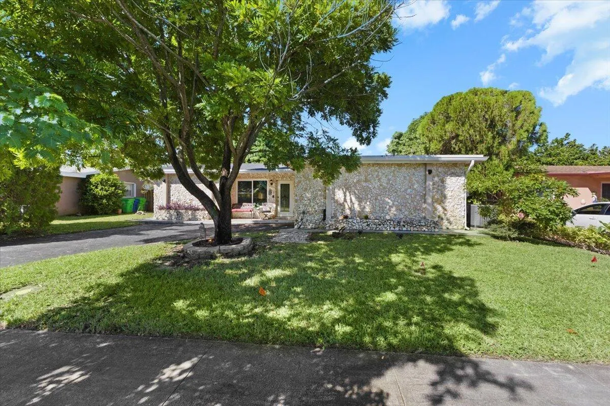 2789 NW 87th Avenue