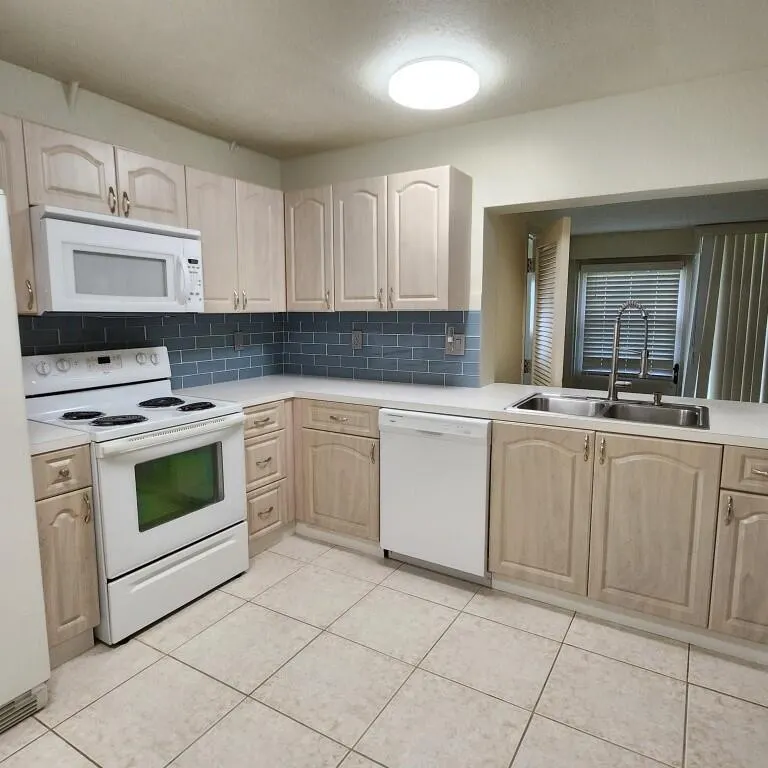 11249 SW 169th Street, #V4831