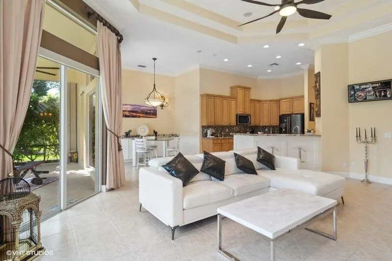 9624 Crooked Stick Lane