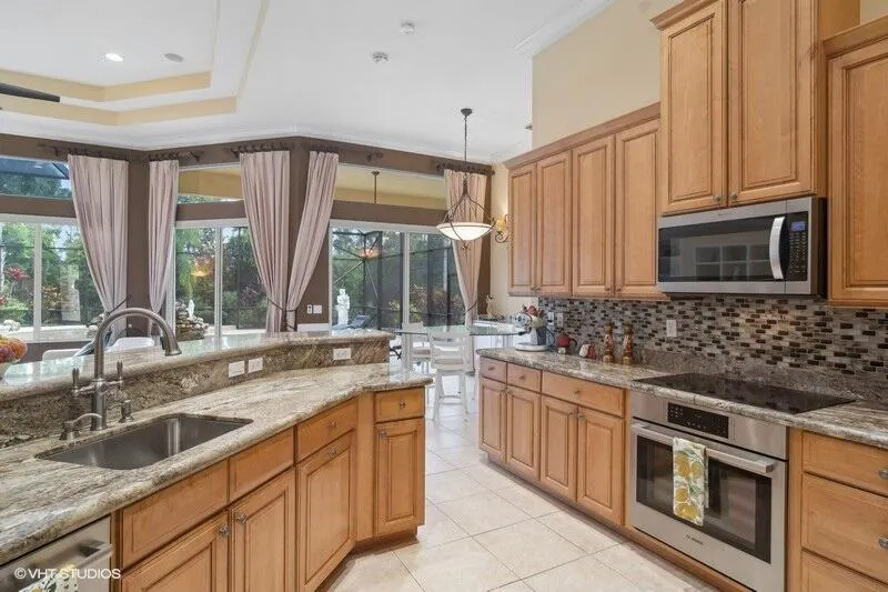 9624 Crooked Stick Lane