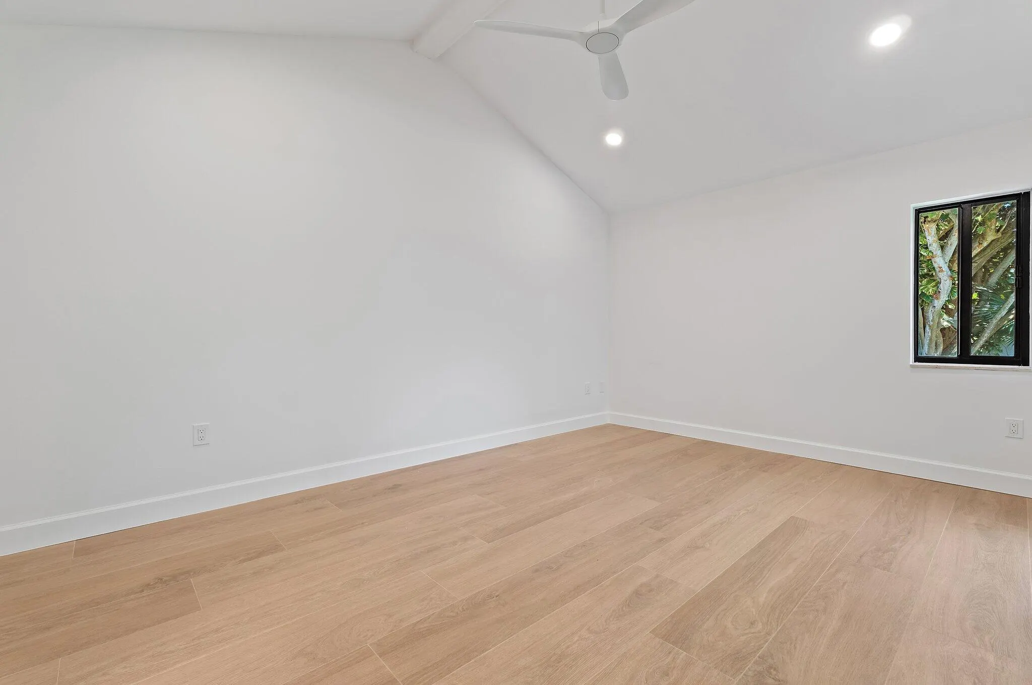 139 Sand Pine Drive