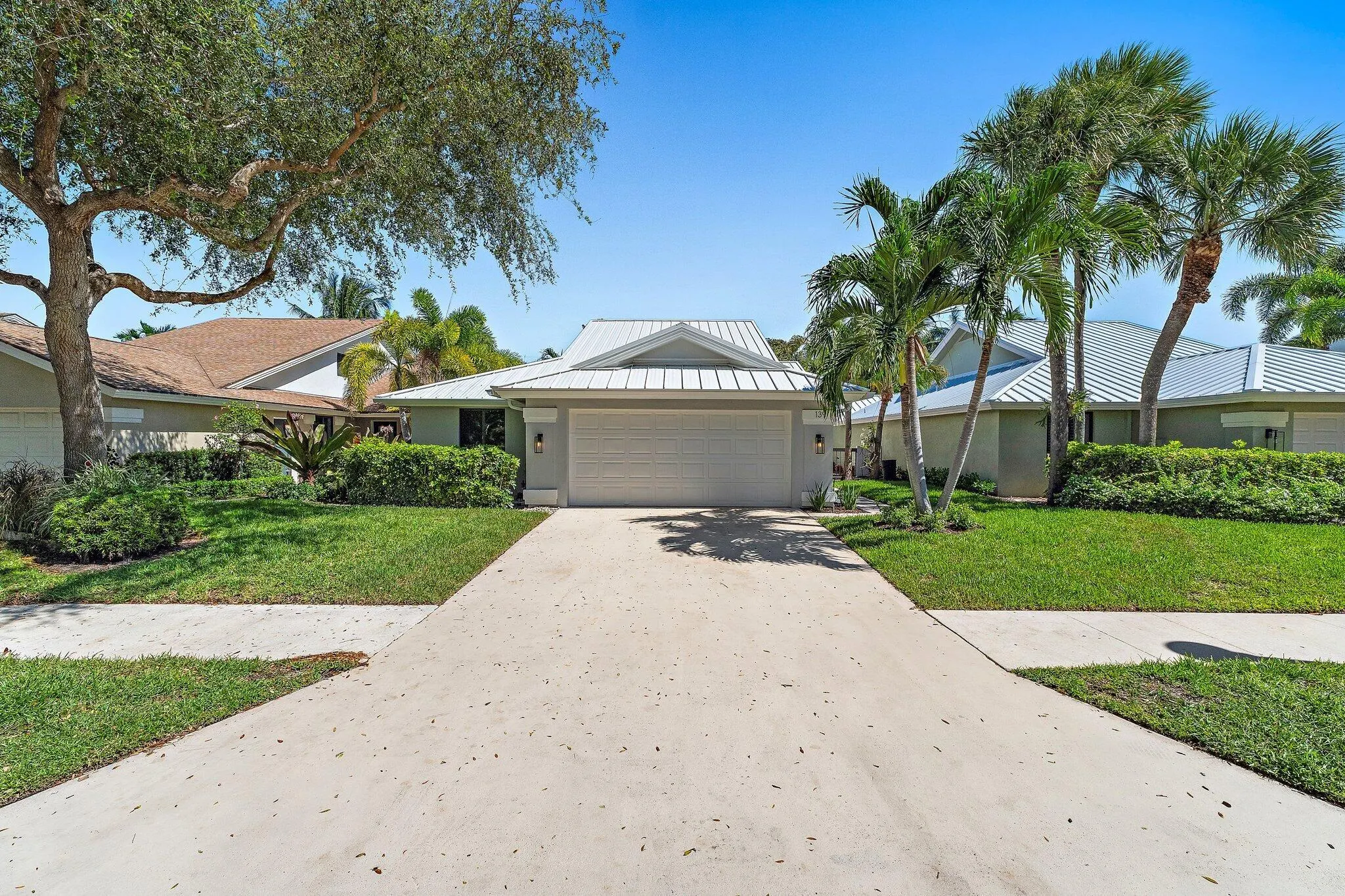 139 Sand Pine Drive