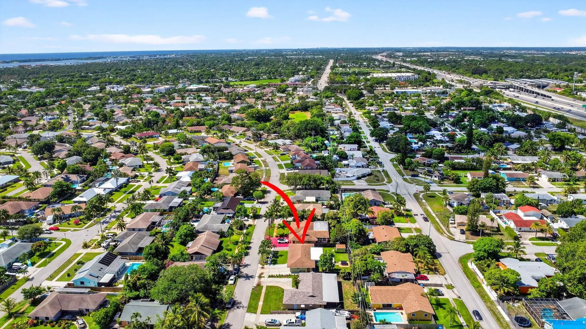 735 La Costa Way