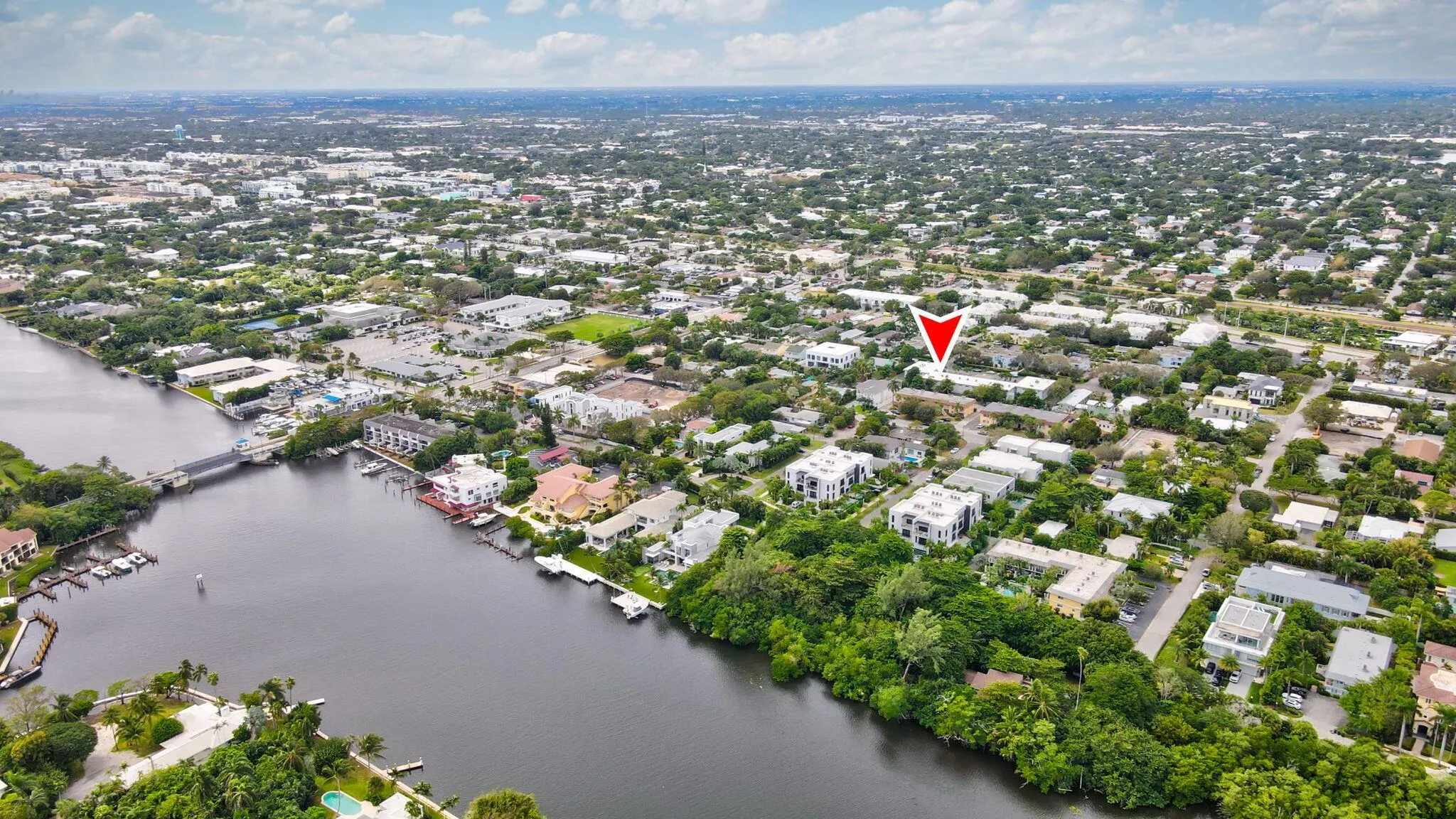 1001 NE 8th Avenue, #112