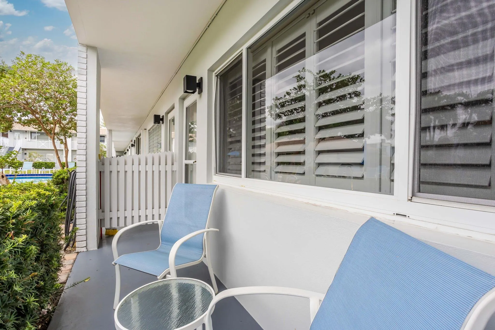 1001 NE 8th Avenue, #112