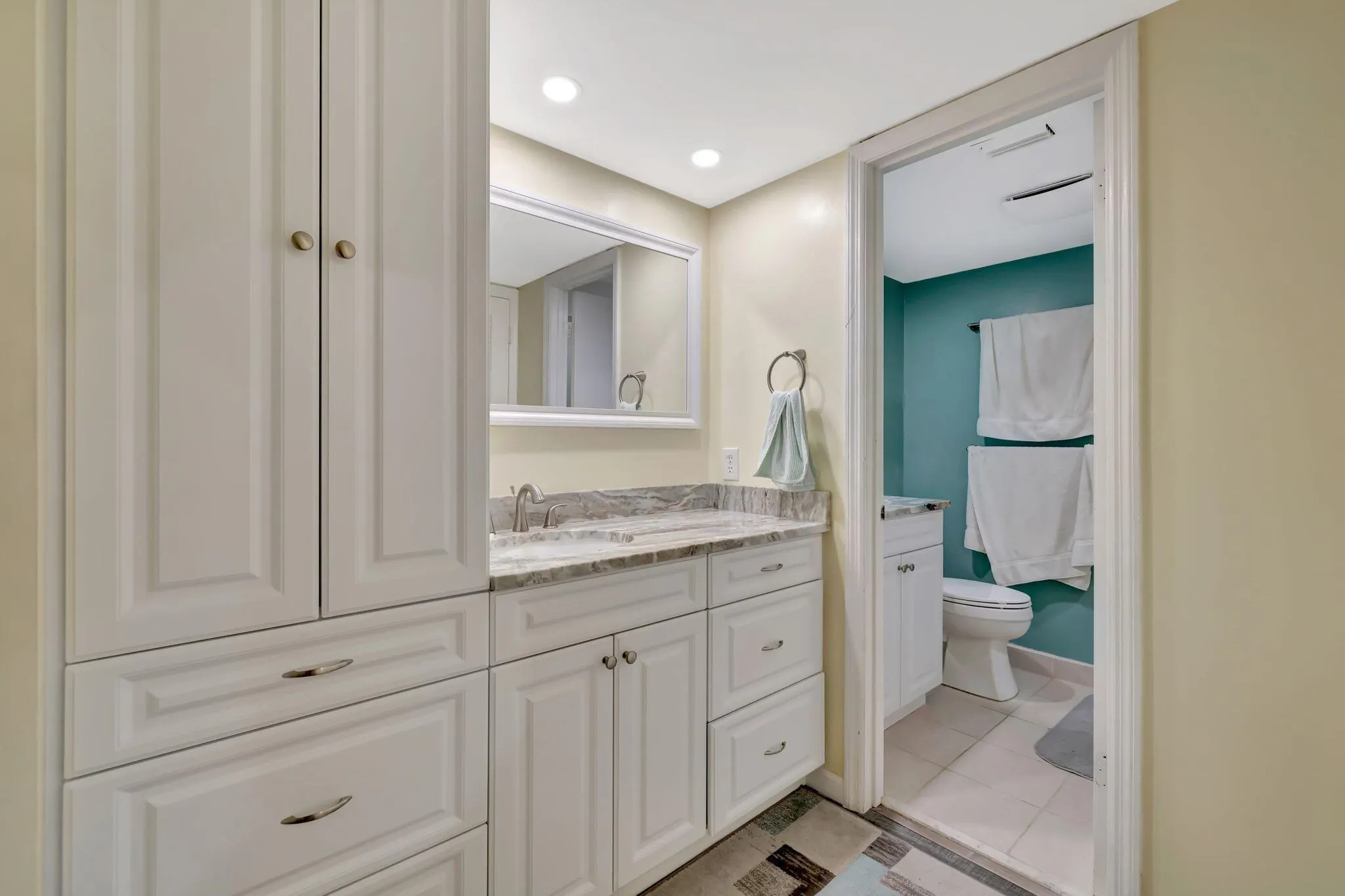 2400 S Ocean Drive, #3128