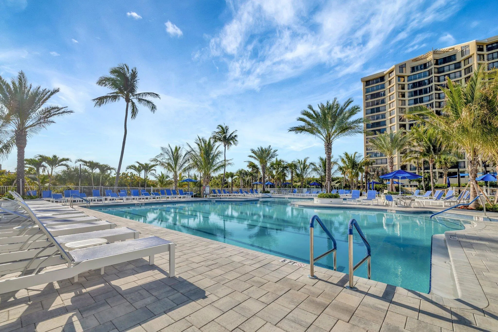 2400 S Ocean Drive, #3128