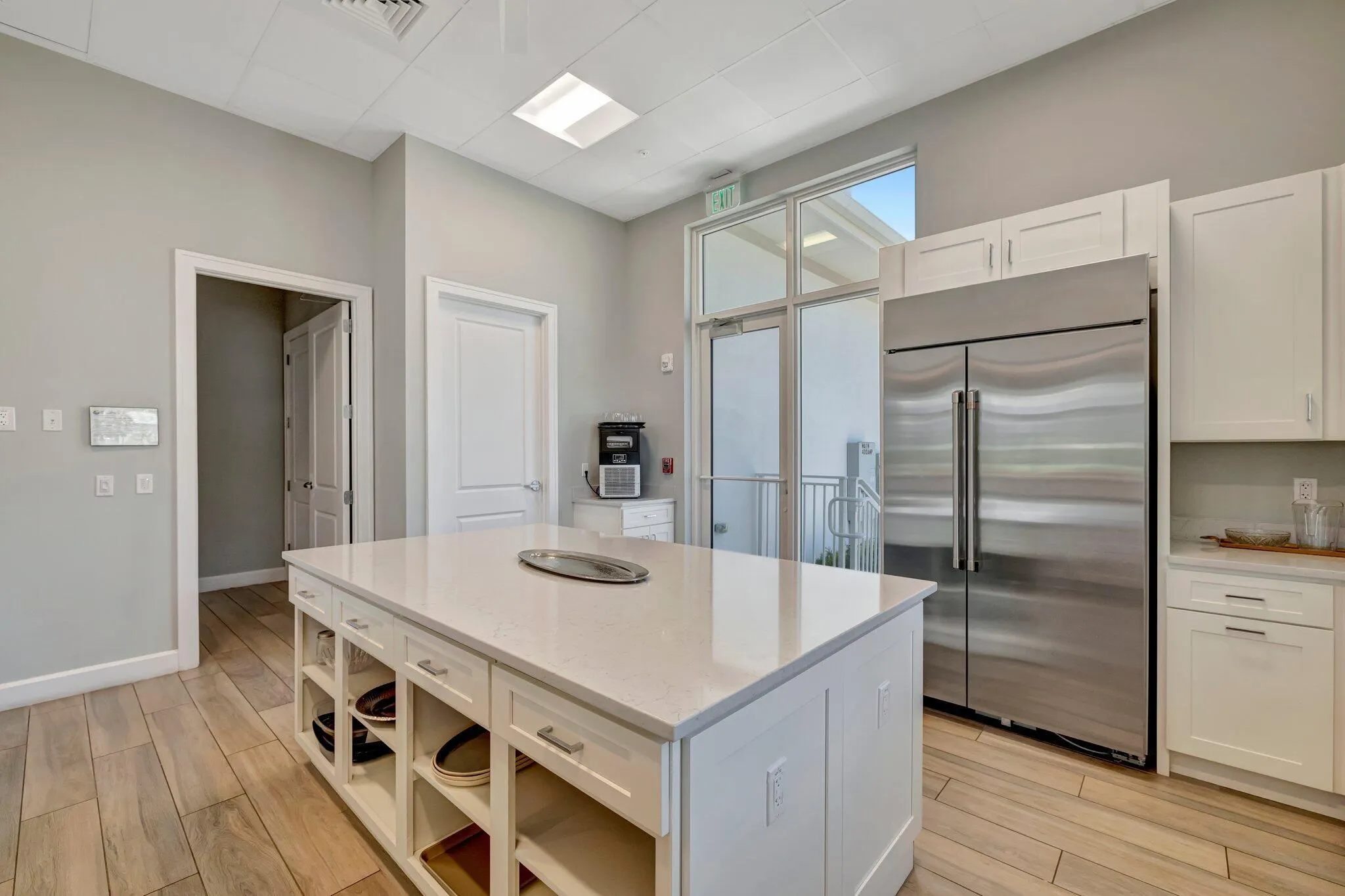 2400 S Ocean Drive, #3128